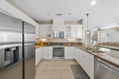 32576 Bingham Dr, Temecula, CA 92592-6632