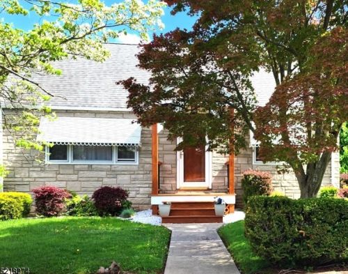 515 Newark Ave, Manville, NJ 08835-2233
