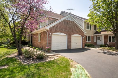 1157 Linneman Rd, Mount Prospect, IL 60056-4123