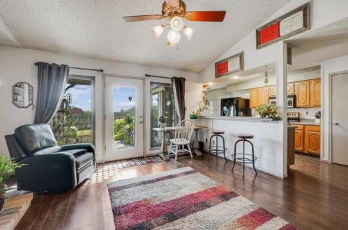 7026 Christina Ln, Garland TX 75043-6619 exterior