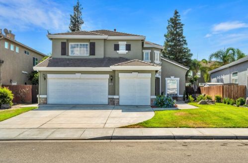 1460 Whispering Wind Dr, Tracy, CA 95377-8300