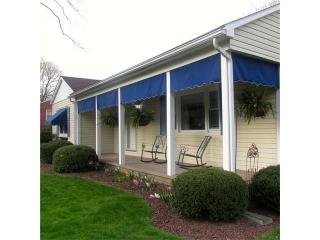 2810 Green Ln, Bethlehem, PA 18017-3320