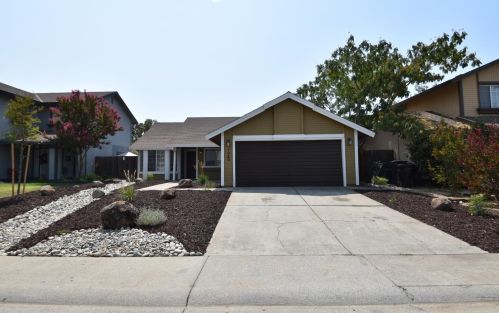 1040 Fallon Woods Way, Rio Linda, CA 95673-2430