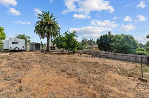 1012 Torole Cir, Vista CA  92084-6308 exterior