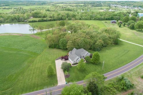 4020 Plass Rd, Festus, MO 63028-4614