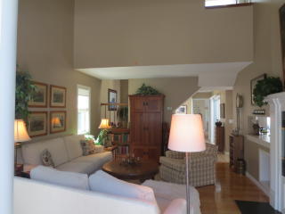 53 Wilton Crst, Wilton CT  06897-4000 exterior