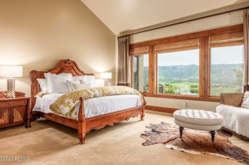 5872 Mtn Rnch Dr, Park City UT 84098-6177 exterior