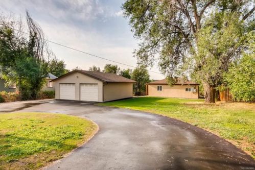 6990 61 Ave, Arvada CO  80003-5305 exterior