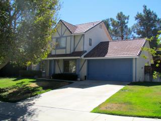 3168 Paxton Ave, Palmdale, CA 93551-1051