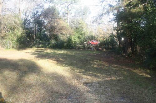 215 Peachtree Cir, Warner Robins, GA 31088-4415
