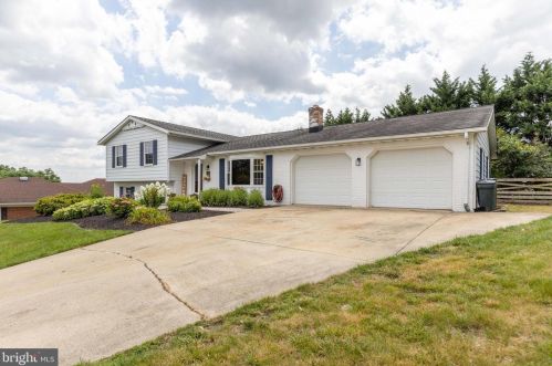 504 Tippin Ct, Graceham, MD 21788-3206