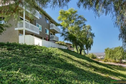 4256 Vista Panorama Way, Oceanside, CA 92057-7469