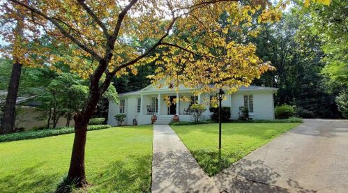 2914 Mabry Ln, Atlanta, GA 30319-2604