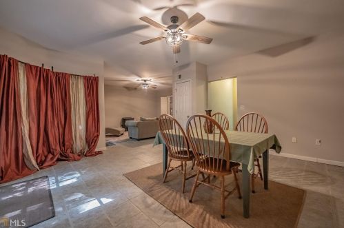 408 Harris Manor Dr, Atlanta GA  30311-2118 exterior