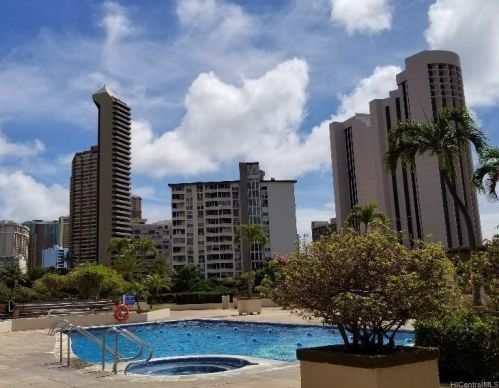 1650 Ala Moana Blvd, Honolulu HI  96815-1432 exterior