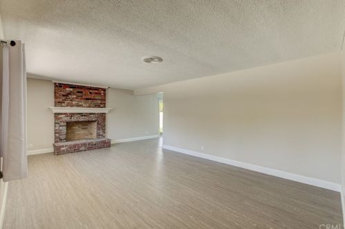 11149 Arlington Ave, Riverside CA  92505-2148 exterior