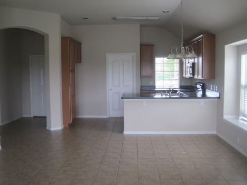 812 Cutting Horse Dr, Midlothian TX  76063-2453 exterior