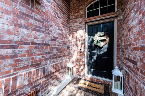 9017 Friendswood Dr, Fort Worth TX  76123-2723 exterior