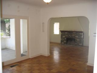 1003 Lincoln Ave, Pasadena CA  91103-3278 exterior
