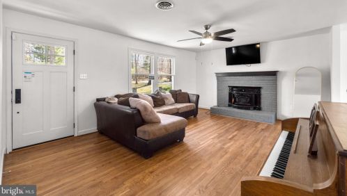 3650 Daisy Rd, Woodbine MD  21797-7526 exterior