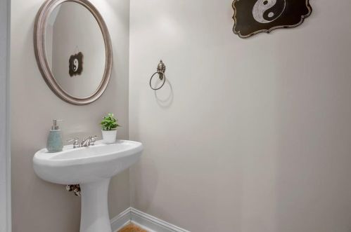 3433 Henderson Reserve, Atlanta GA  30341-6056 exterior