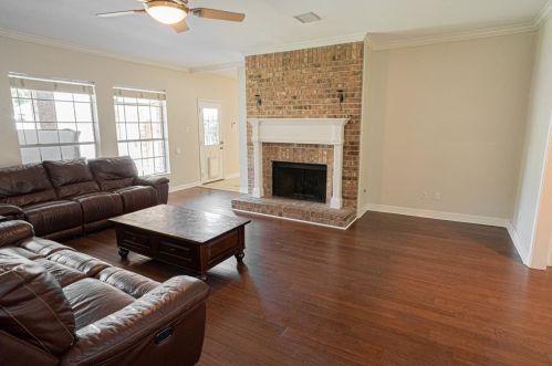 2310 Country Mile Ln, Richmond TX 77406-2000 exterior