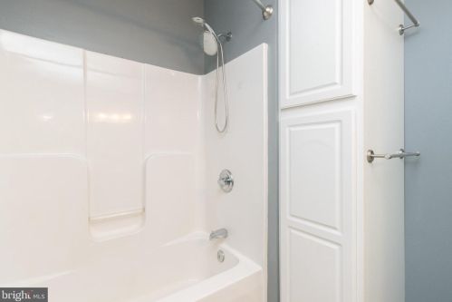 45 Hartman St, York PA  17403-1201 exterior