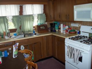 1455 Hartstrait Rd, Blmgtn IN  47404-8700 exterior