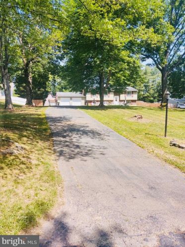 1640 Kreitler Vly Rd, Forest Hill MD  21050-1016 exterior