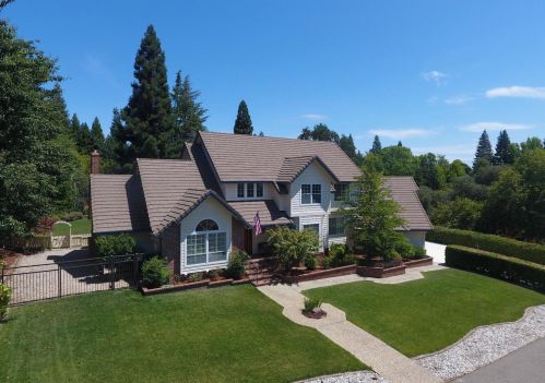 8579 Mortenson Ln, Fair Oaks, CA 95628-6255