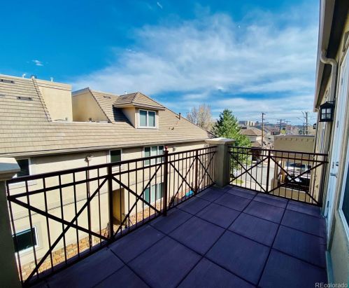 40 Madison St, Denver CO  80206-5409 exterior