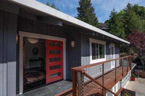 70 La Cuesta Dr, San Rafael, CA 94904-1253