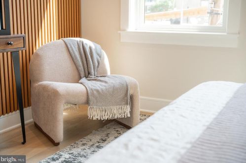 2302 Gordon St, Philadelphia PA 19132-4631 exterior