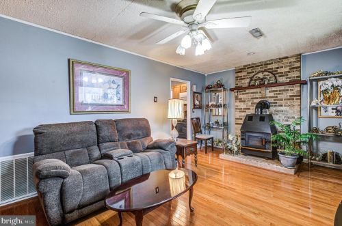 509 Walker St, Aberdeen MD  21001-3420 exterior