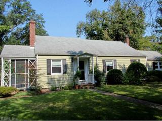 7255 Midfield St, Norfolk, VA 23505-4103
