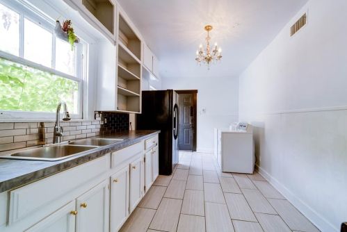 2201 5th Ave, Fort Worth TX  76110-1970 exterior