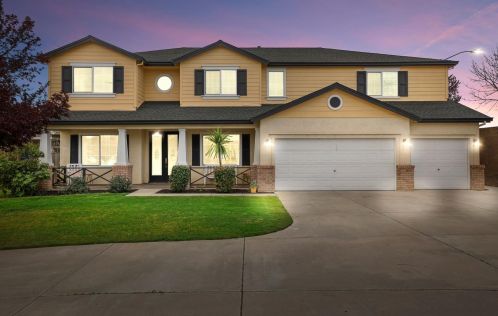 122 Heritage Ct, Manteca, CA 95337-8992