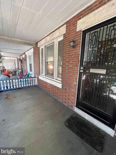 4515 8th St, Philadelphia, PA 19140-1343