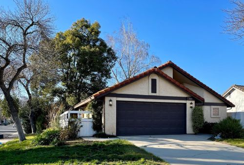 1929 Walnut Haven Dr, Modesto, CA 95355-9578