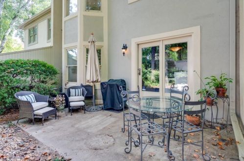 1239 Brookhaven Park Pl, Atlanta GA  30319-4570 exterior