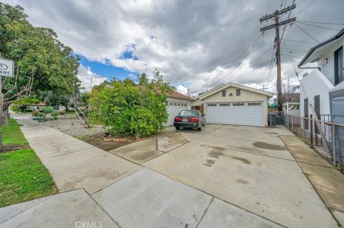 838 Highland Ave, Glendale, CA 91202-2744