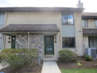 124 Hampshire Dr, Plainsboro, NJ 08536-4315