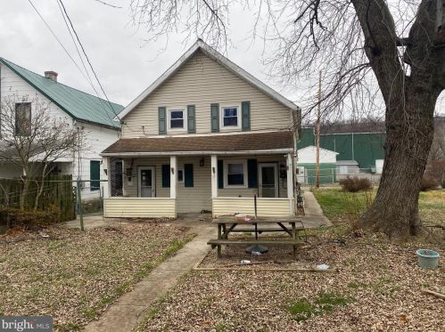 1210 Lafayette Ave, Cumberland, MD 21502-4617