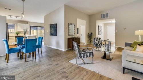 1540 Youngs Point Pl, Herndon, VA 20170-2859