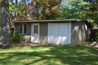 1161 Oakview Dr, Smyrna GA  30080-7917 exterior