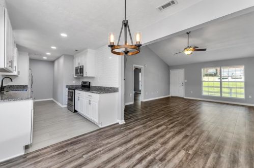 4748 Rhett Dr, Evans GA  30809-3273 exterior