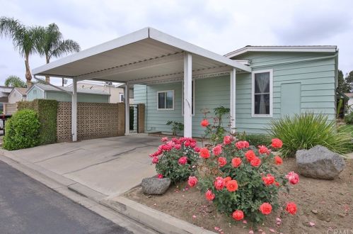 225 Clearlake Cir, Placentia, CA 92870-6401