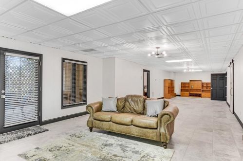 5485 Errol Pl, Atlanta GA  30327-4871 exterior
