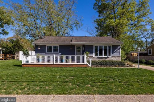 13 Princeton Rd, Somers Point, NJ 08244-1418