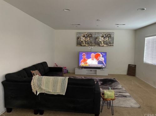 1954 Country Fair Ct, San Jacinto, CA 92582-2211